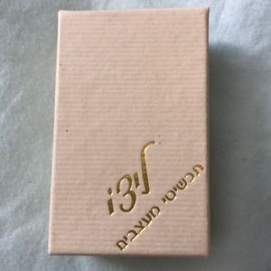 Israeli designer flower necklace